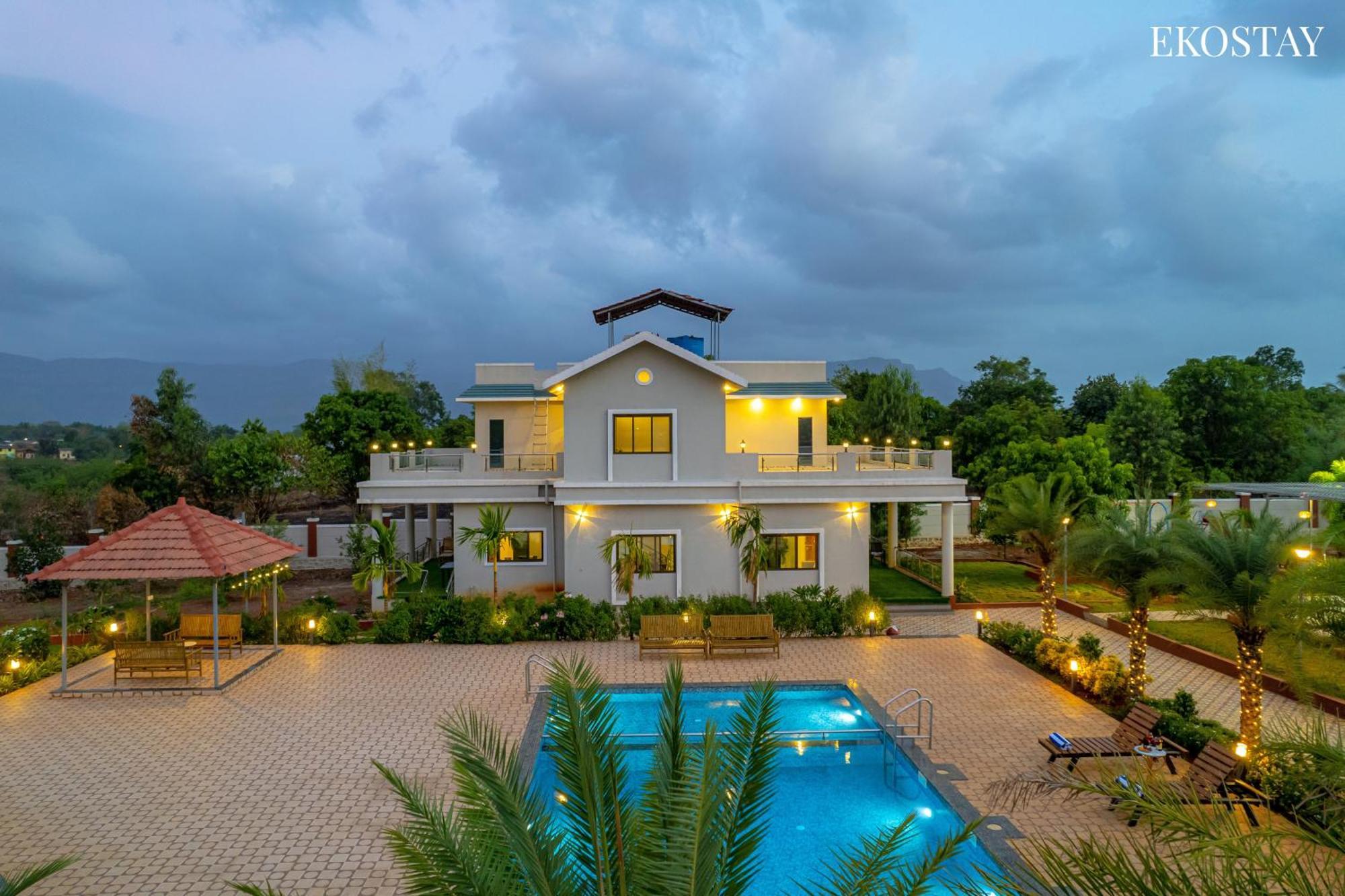 Ekostay Gold Palm Estate I Cricket Turf I Rain Dance I 2 Acre Property Карджат Экстерьер фото