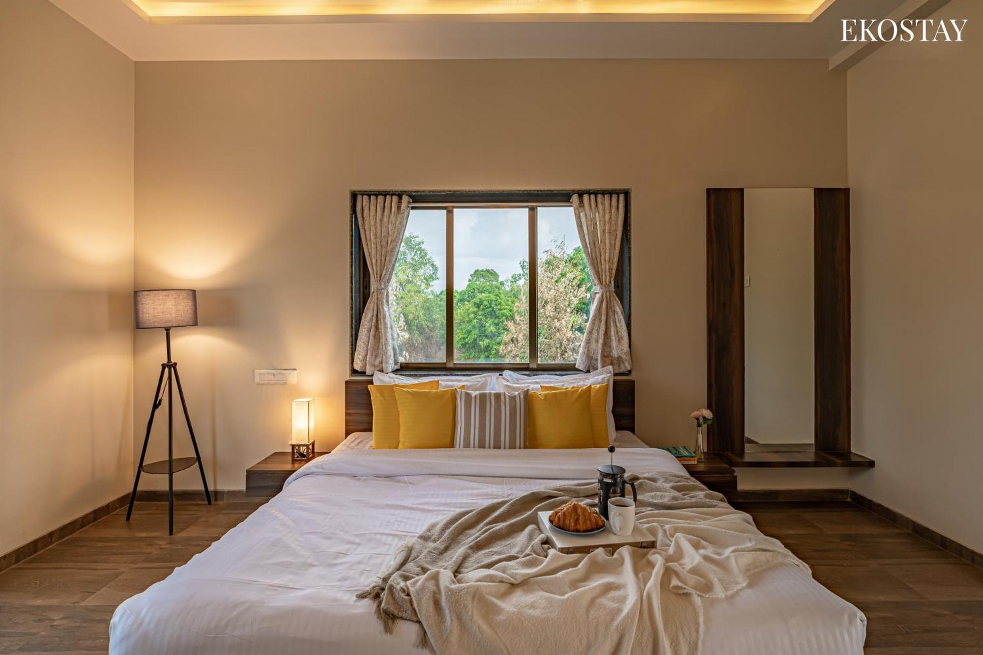 Ekostay Gold Palm Estate I Cricket Turf I Rain Dance I 2 Acre Property Карджат Экстерьер фото